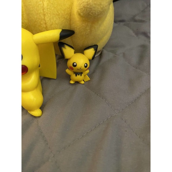 Pikachu Pokemon Takara Tomy Plush Stuffed~Toy Doll Japan~Selling Lot Of 3 - Picture 5 of 5